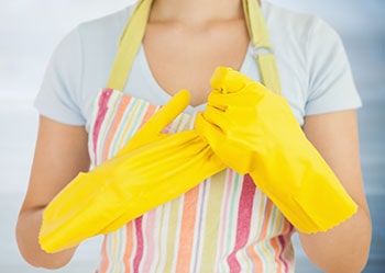 At the end of each mopping cycle, you have to do some manual maintenance.