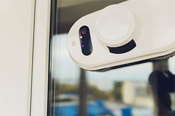 There is a robotic solution for the window cleaning too!