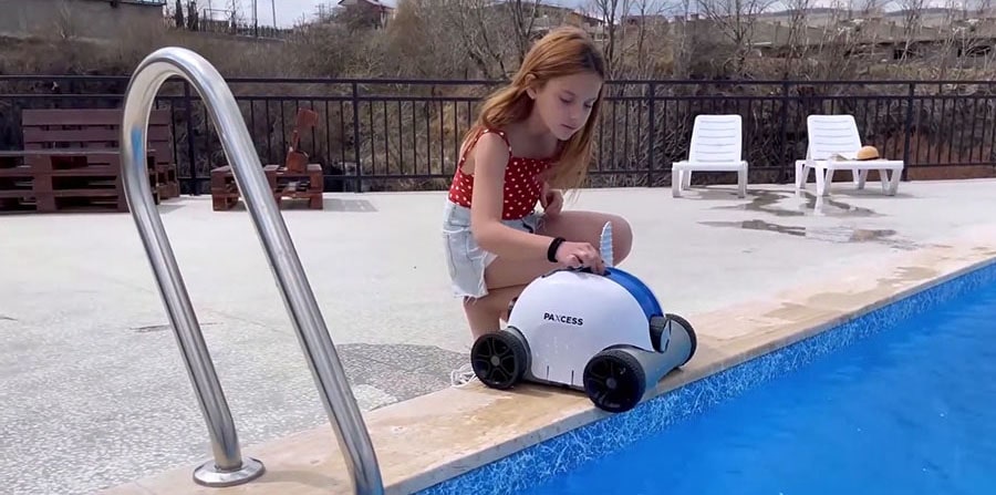 Paxcess Automatic Robotic Pool Cleaner, Wall Climbing Robotic Swimming Pool  Cleaner, Ideal for In-ground Swimming Pools up to 50 Feet. 