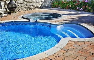 How to Keep Frogs Out of Your Pool - Vue Custom Pools & Design