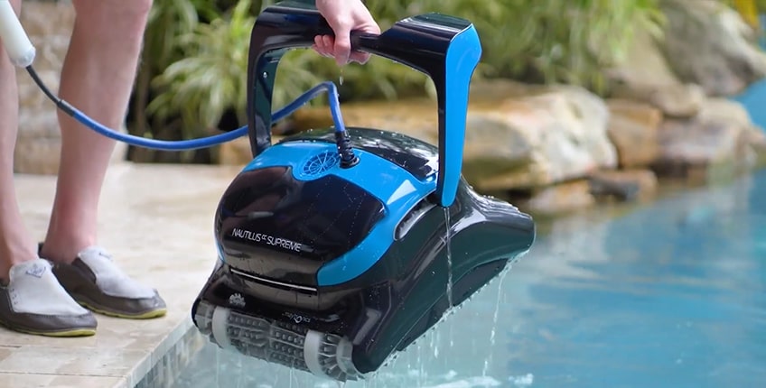 self contained pool vacuum